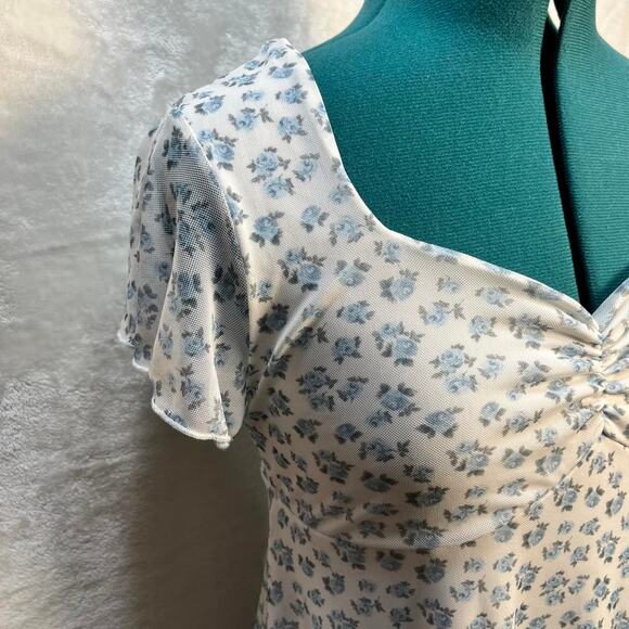 See You Monday Babydoll Dress Size L Light Whimsical Dainty Floral Cottage Faire - Picture 4 of 9